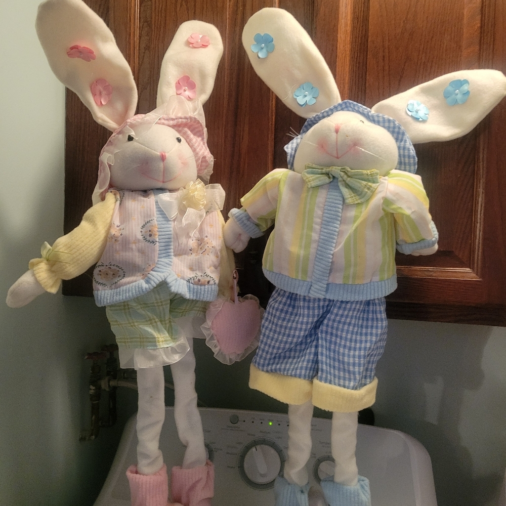 Adorable Bunny Plush Toy Set with Pastel Outfits
